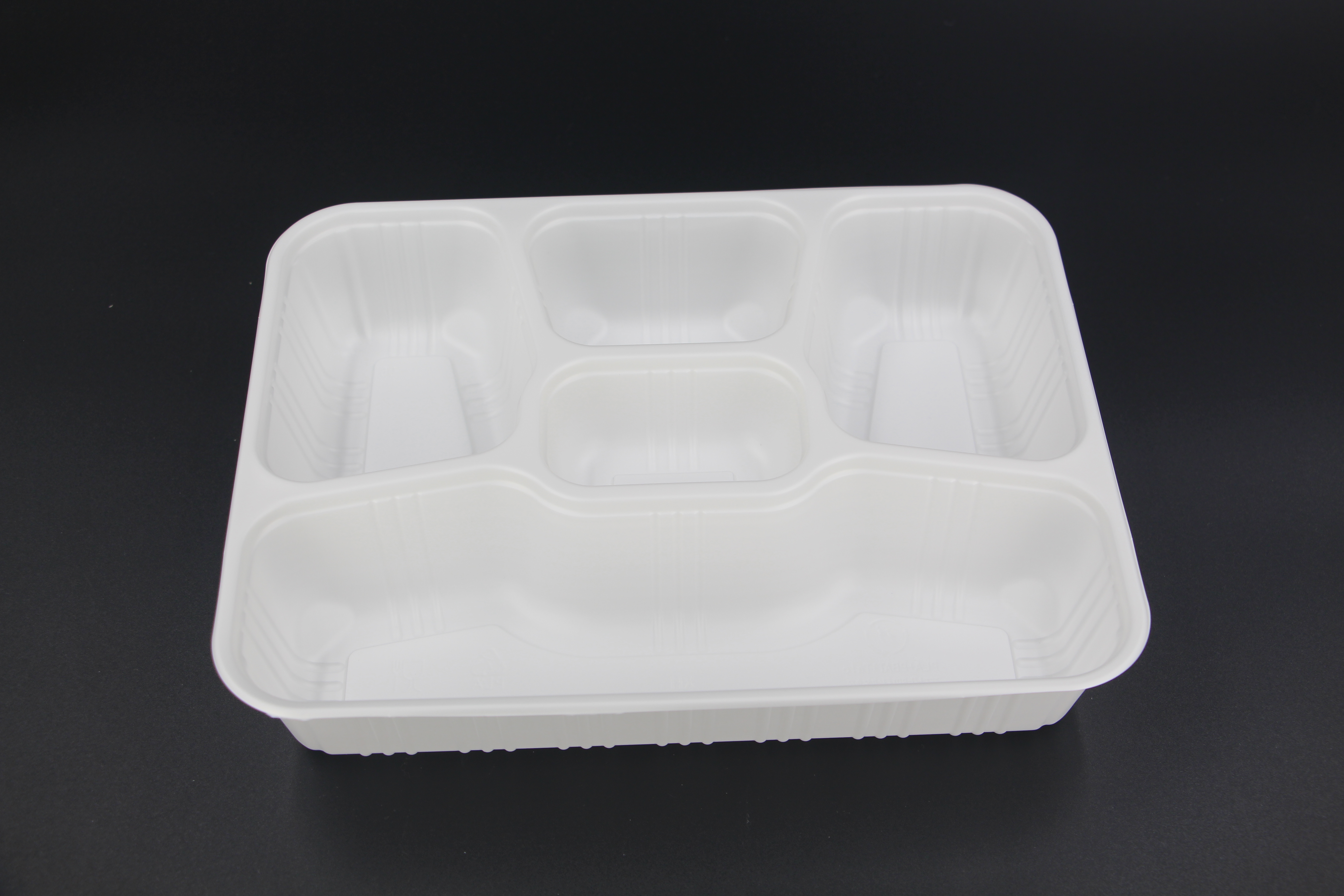 compostable plates and cutlery