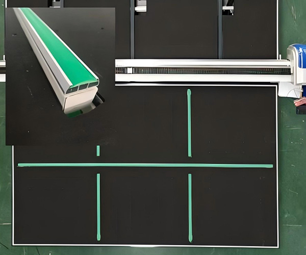 Low-E glass cutting production line