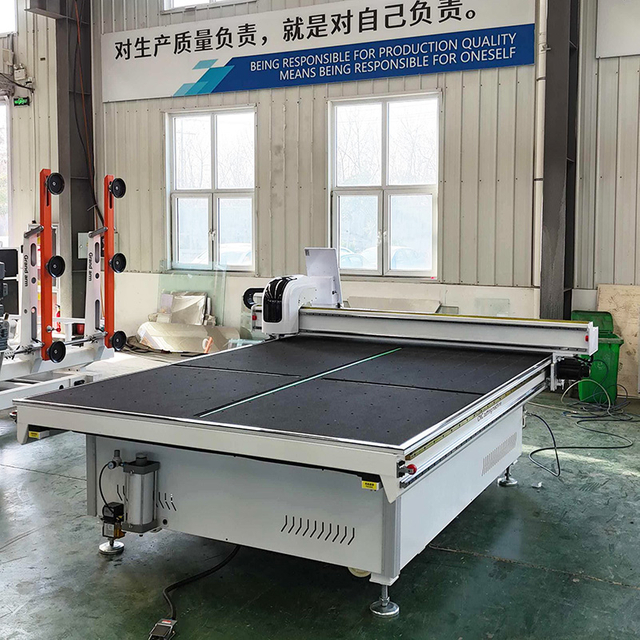CNC2721 Automatic Glass Cutting Machine